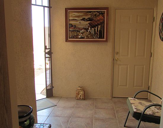 5th image of 684 W Woodfield Ct