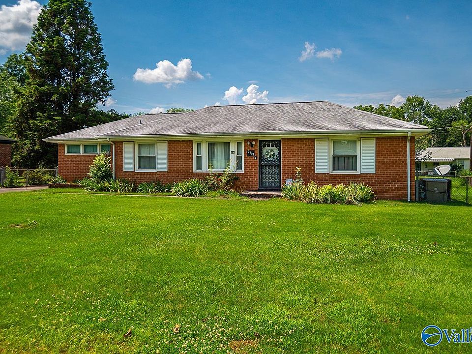 2305 Morningside Dr NW, Huntsville, AL 35810 Zillow