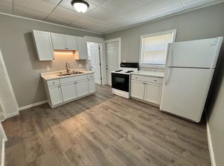 20 Clark Ave, Shelby, OH 44875