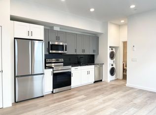 1310 N Front St #2R, Philadelphia, PA 19122