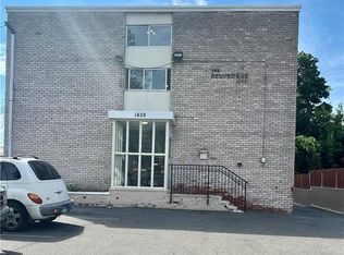 1428 North Ave APT B4, Bridgeport, CT 06604