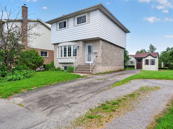 1046 Pinewood Pl, Kingston, ON K7P 1L1