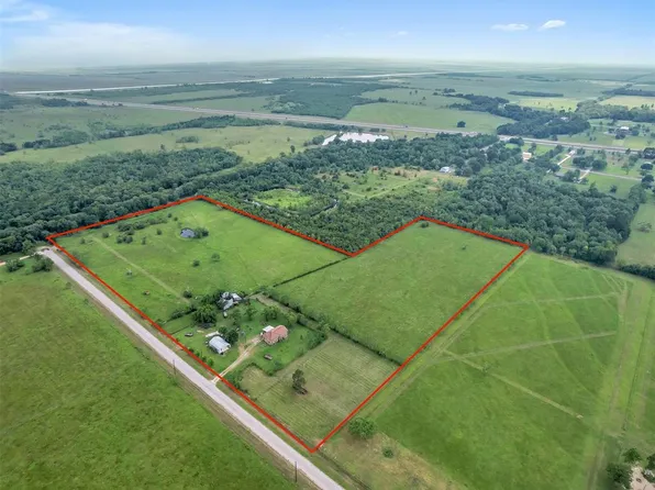 6701 Cypress Lane, Beaumont, TX 77705