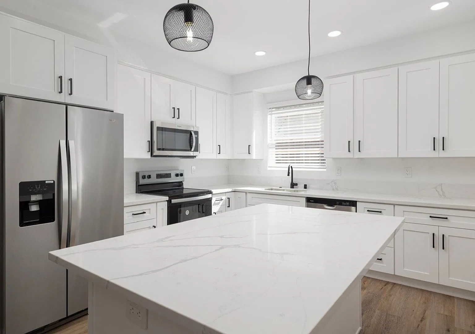 Olive Drive — Photo 1
