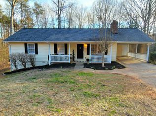 3818 Cochran Rd, Gainesville, GA 30506