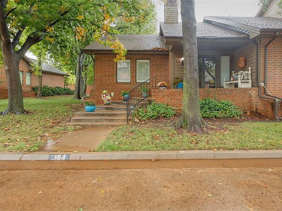 2nd image of 11300 N Pennsylvania Ave APT 154