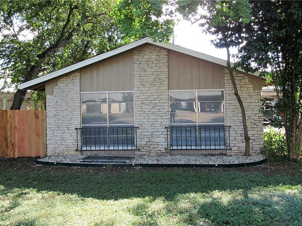 1st image of 2724 Saint Edwards Cir #B