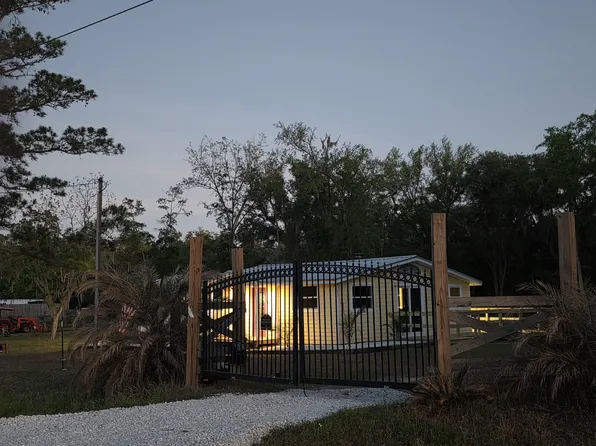 16215 SE Hawthorne Rd, Hawthorne, FL 32640