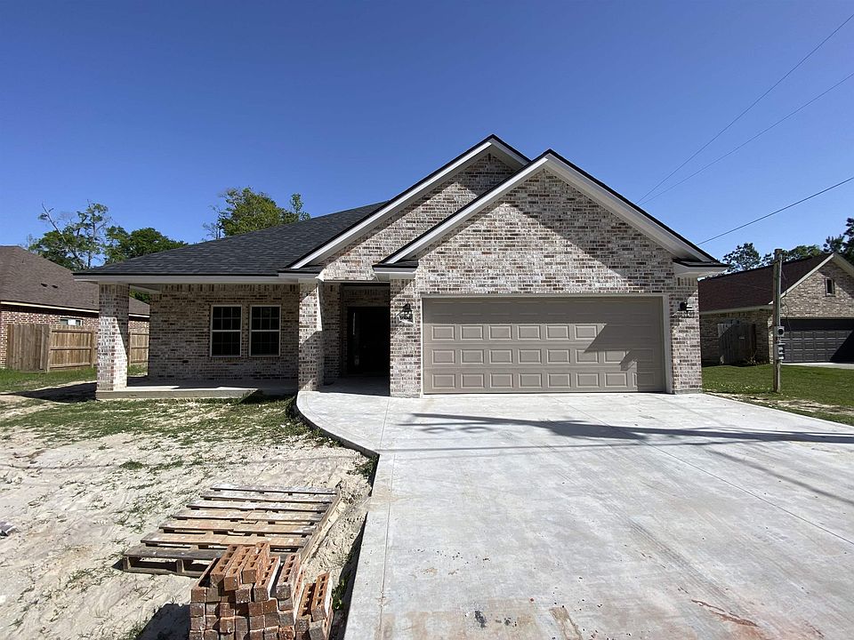 1st image of 1604 Evangeline Ln