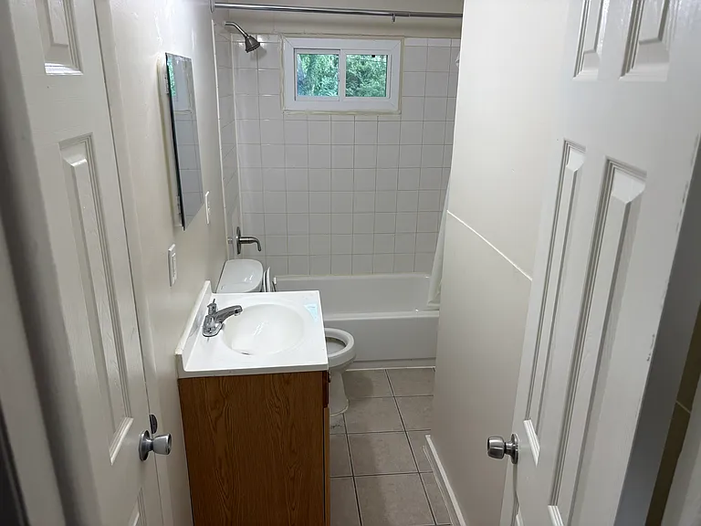 Upstairs bathroom