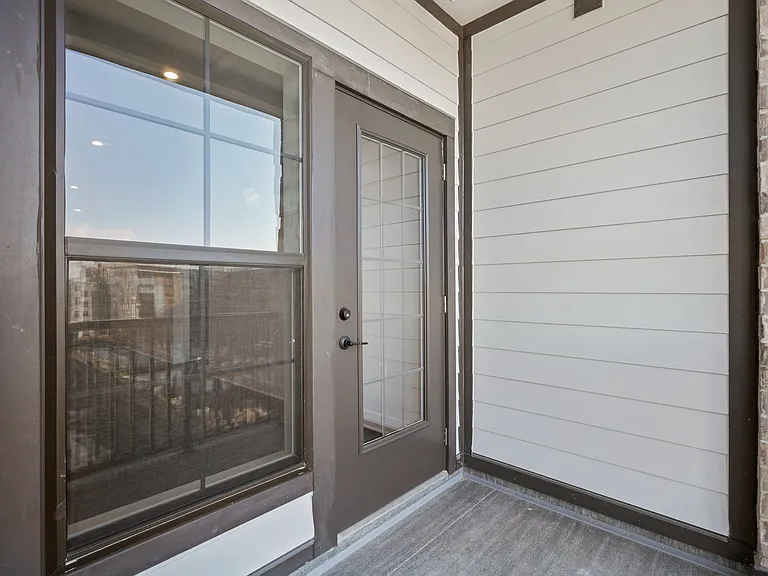 100 Saint Ives Pl #304 — Photo 33