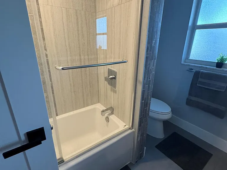 400 Capri Blvd — Photo 16