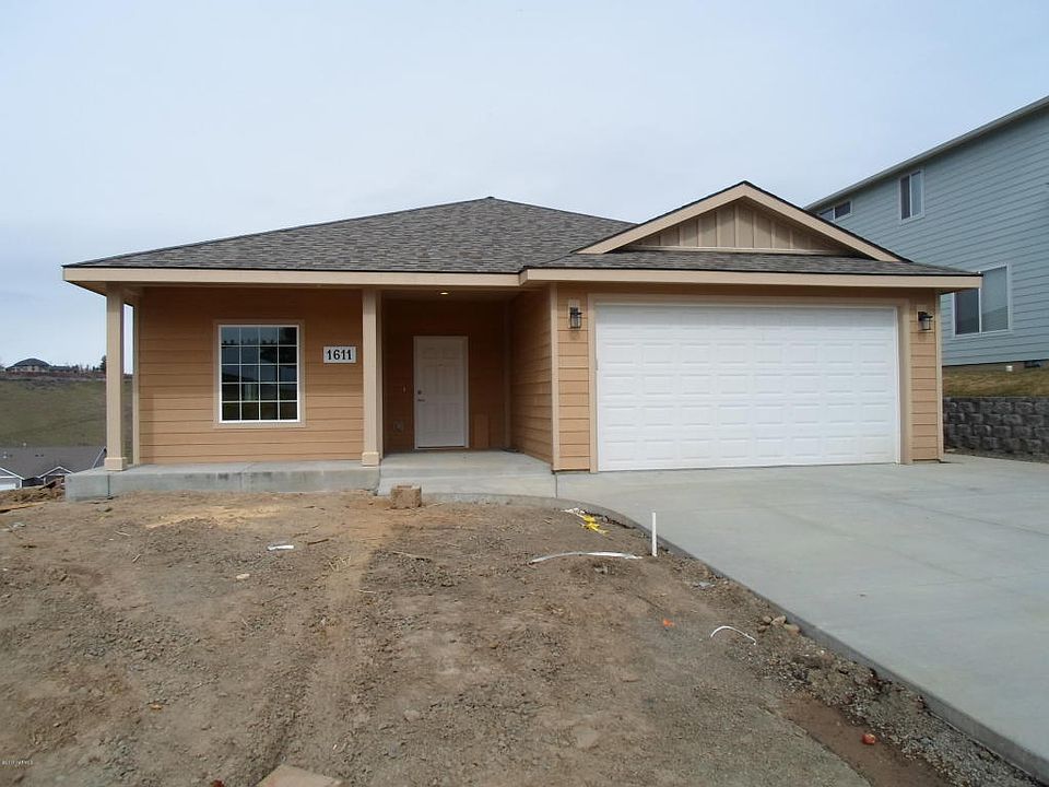 1st image of 1708 W Naches Ave