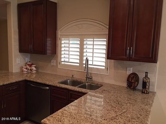 2022 Kitchen 2