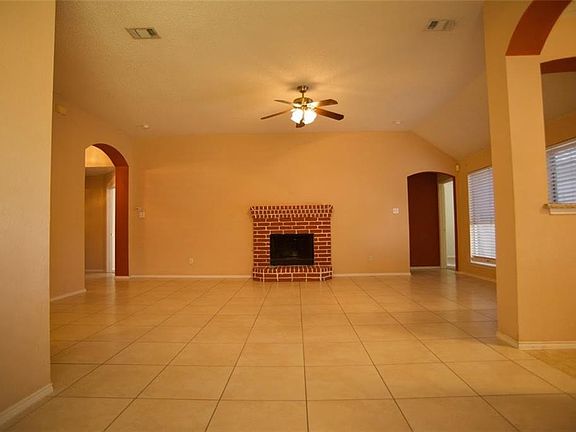 2nd image of 7007 Hillwood Dr