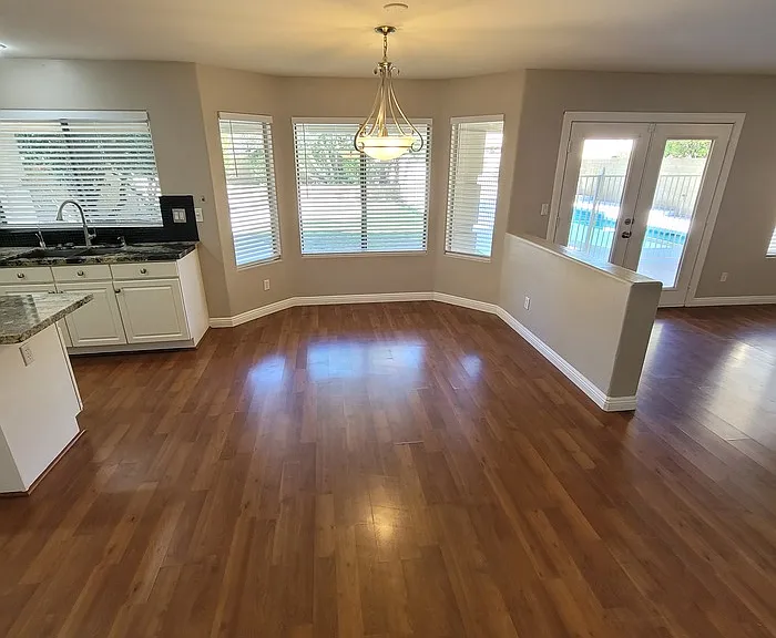 4606 E Meadow Dr — Photo 5
