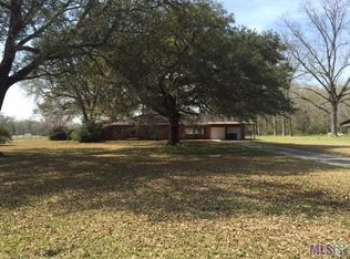 10393 Blackwater Rd, Baker, LA 70714