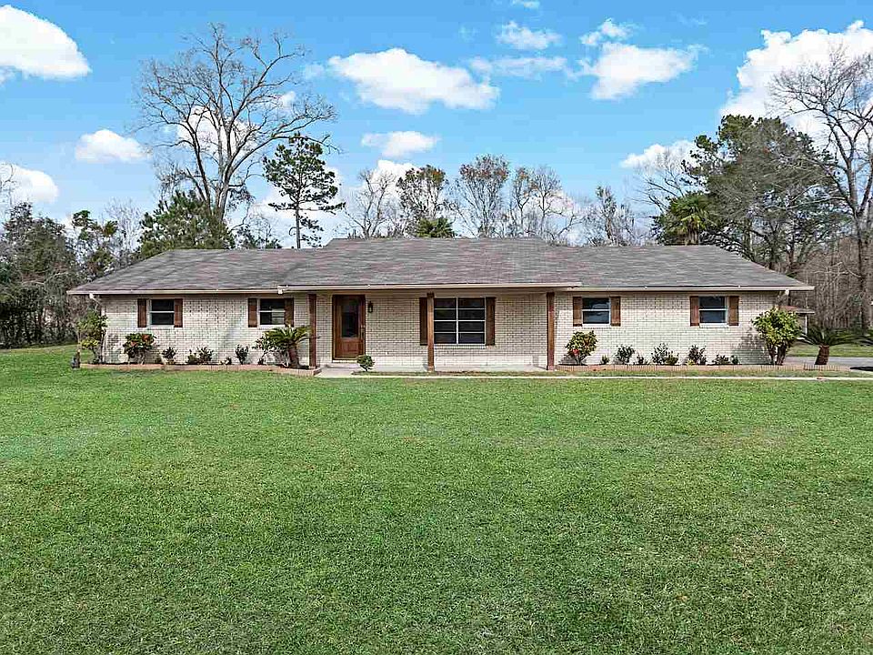 1st image of 4215 Oak Dr