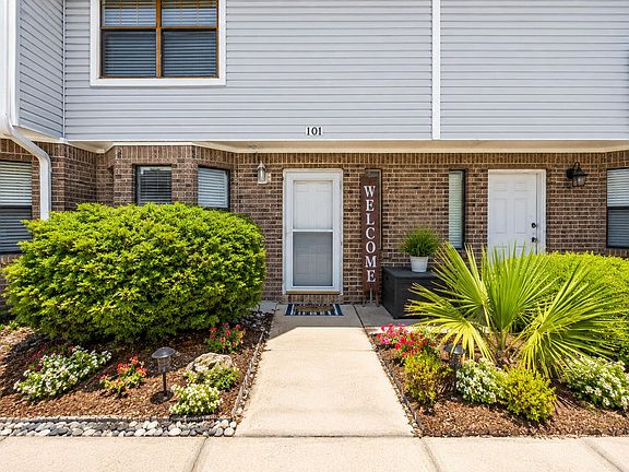 3rd image of 443 Waterway Ln #443