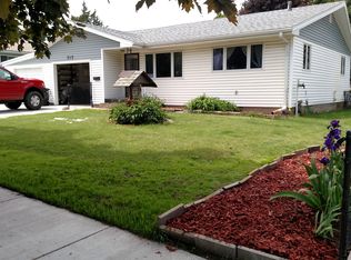 515 S Iowa St, Mitchell, SD 57301