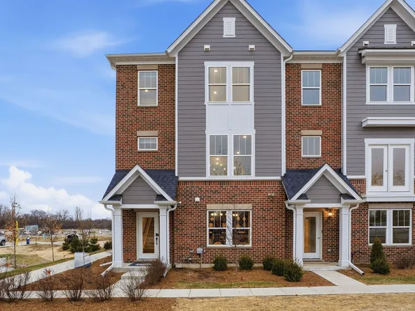 205 Steeple Bush Ln #10444, Schaumburg, IL 60193