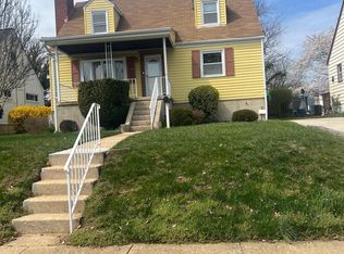 2689 W Park Dr, Baltimore, MD 21207