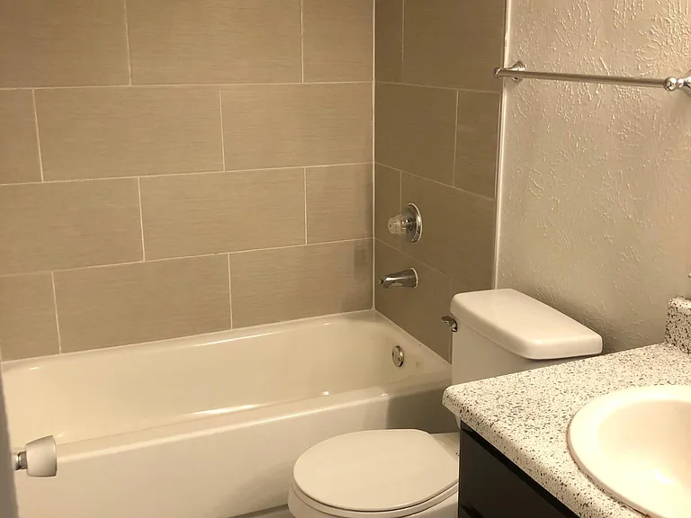 New tub and tile