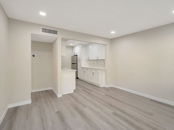5th image of 109-139 S McKemy Dr #139-1