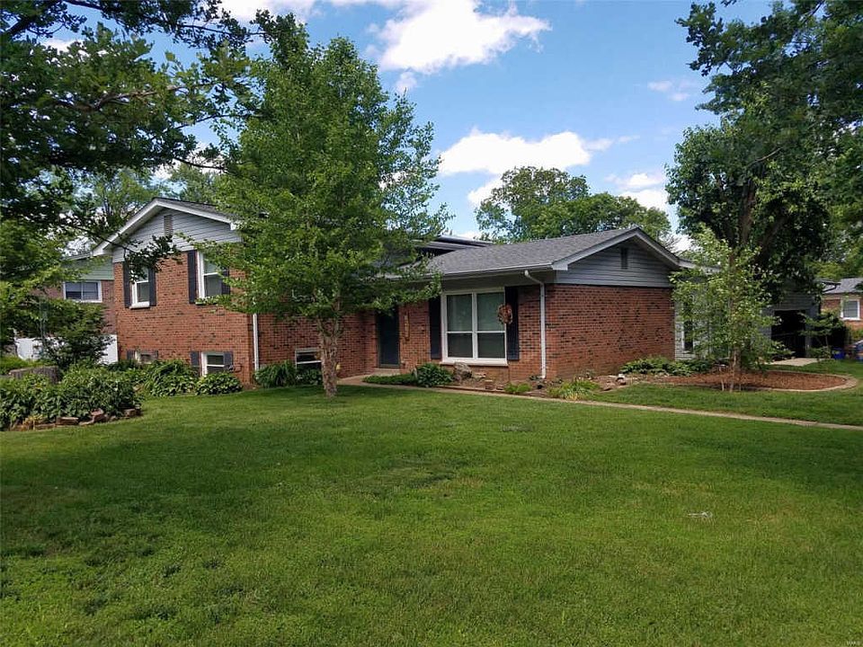 1st image of 1416 Fox Creek Dr
