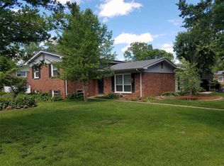 1416 Fox Creek Dr, Saint Louis, MO