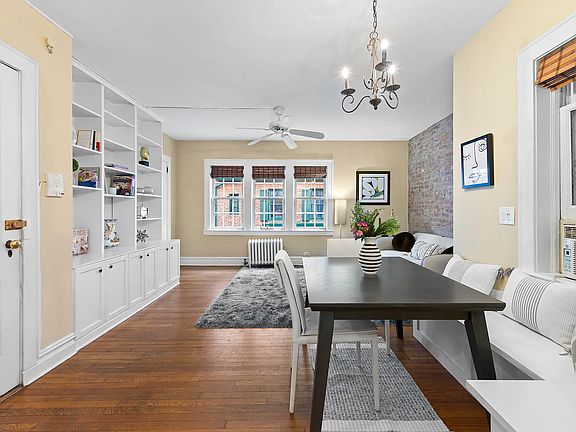 3rd image of 265 W 94th St #20/2