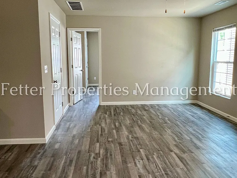 5248 Canyon Cir #C — Photo 12