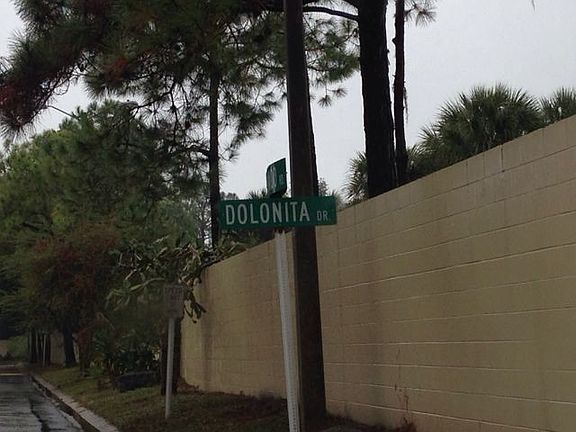 5th image of 7638 Dolonita Dr
