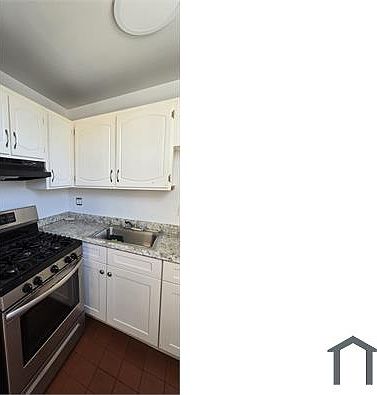 5th image of 9517 Rockaway Beach Blvd #2