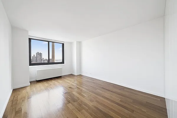 Sold by Corcoran | media 6
