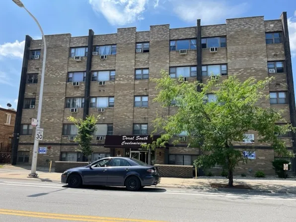 7854 S South Shore Dr APT 309, Chicago, IL 60649
