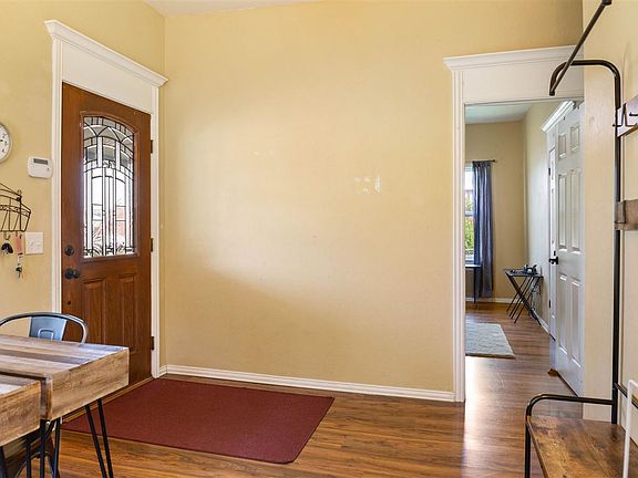 4th image of 704 6th St