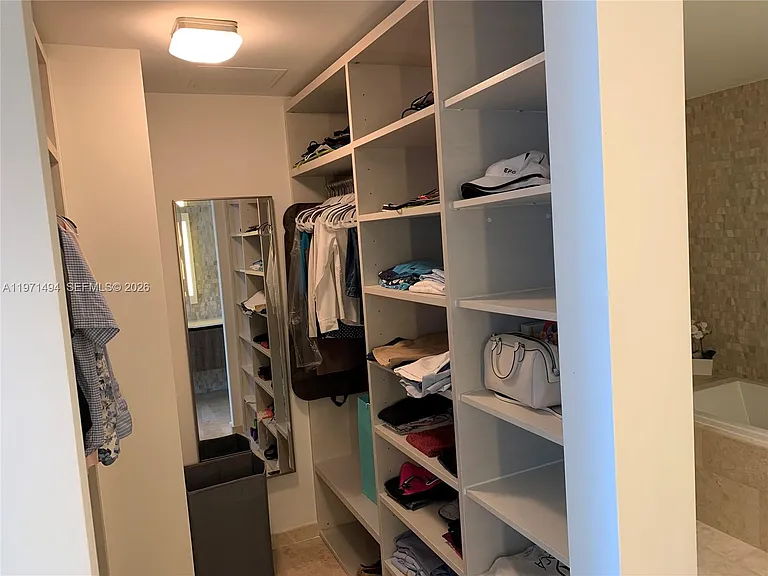 68 SE 6th St #3010 — Photo 33