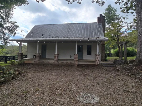 812 Bessie Ln, Jasper, GA 30143