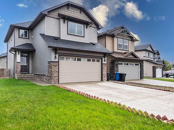 2nd image of 18 NW Skyview Shores Pl NE