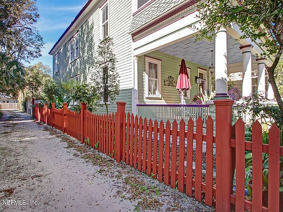 5th image of 1420 N MARKET Street