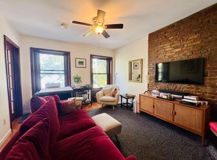 194 Clermont Ave #3, Brooklyn, NY 11205