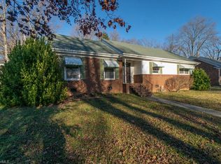 2308 Running Brook Dr, Greensboro, NC 27408