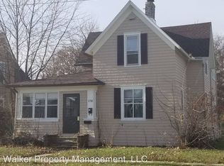 858 Lincoln Ave, Beloit, WI 53511