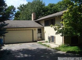 13200 Myrtle Dr, Burnsville, MN 55337