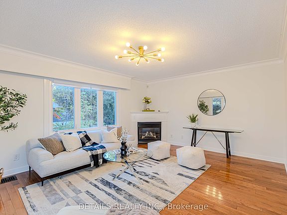 5th image of 3021 Richmond Rd