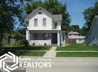 1415 Avenue E, Fort Madison, IA 52627