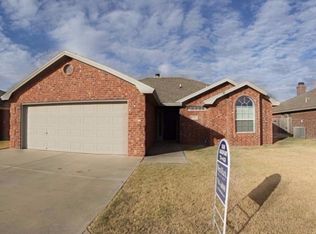 9806 Ironton Ave, Lubbock, TX 79424