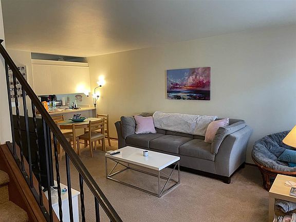 4th image of 4 N Lakewood Gdns