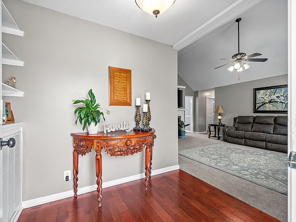 2nd image of 220 Trey Ct